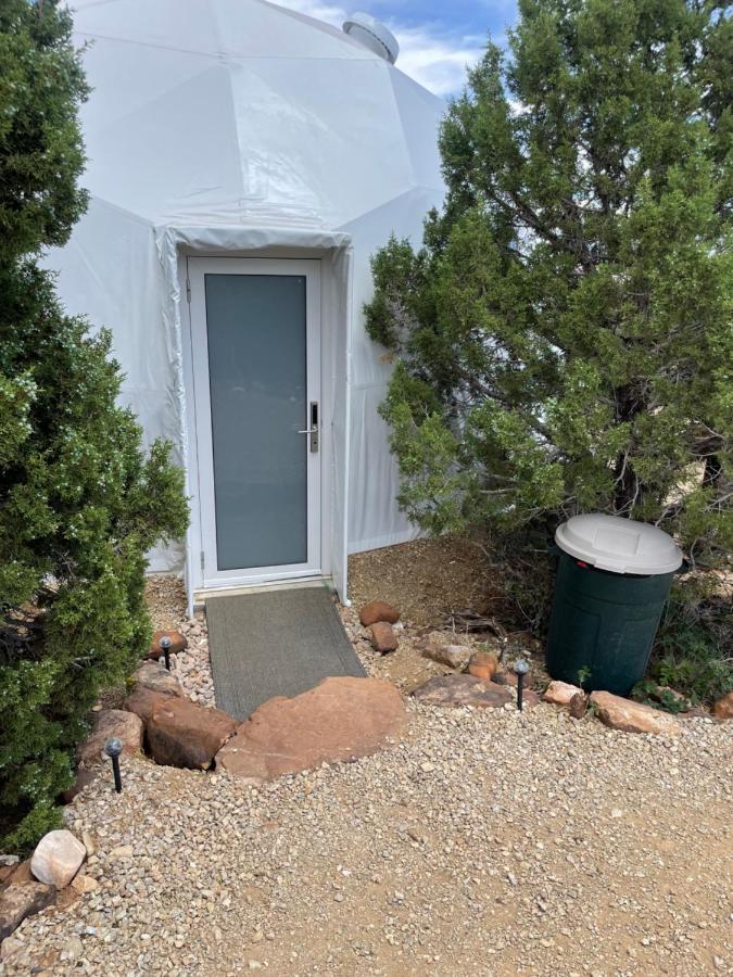 Canyon Rim Domes - A Luxury Glamping Experience!! Monticello Exterior foto