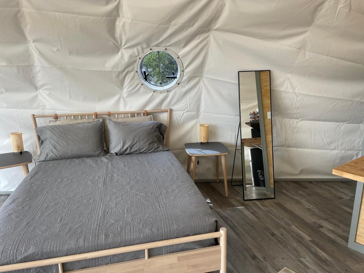 Canyon Rim Domes - A Luxury Glamping Experience!! Monticello Exterior foto